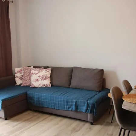 Katrina Balcon Del Mar